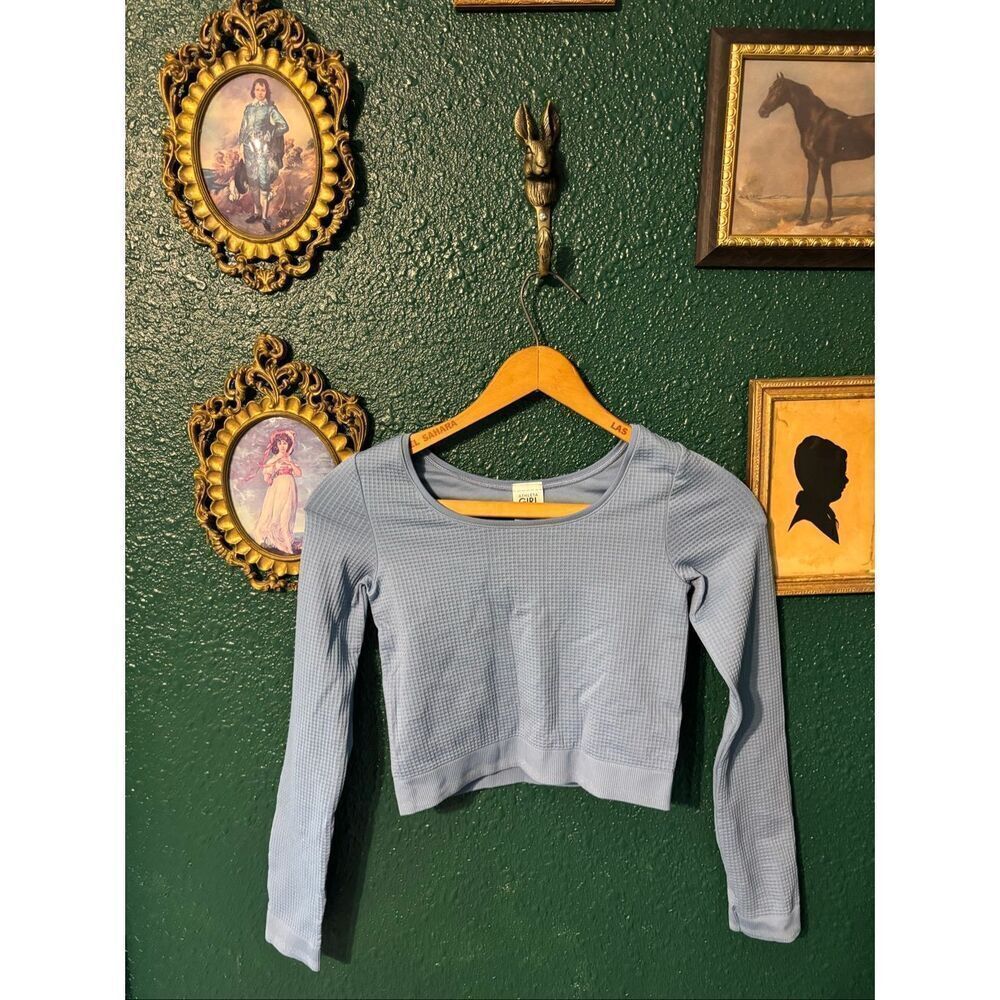 Athleta Girl Blue Long Sleeve Crop Top Sz Medium 8/10